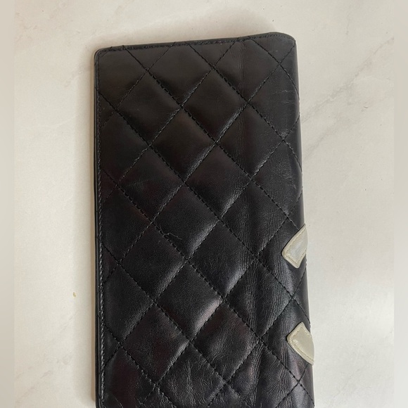 Authentic CHANEL Cambon Bi-Fold Leather Wallet - Black and Pink - Picture 4 of 13